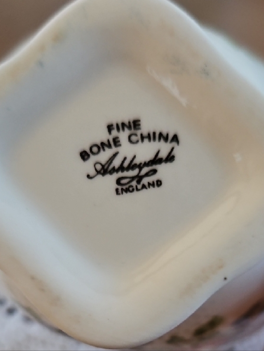Porcelain Floral Basket Trinket Dish - Picture 2 of 5